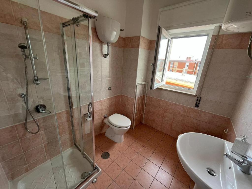 F.Rooms Napoli Luaran gambar